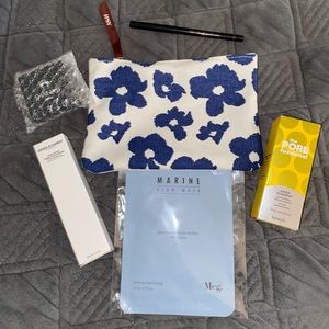 April 2023 Ispy Glam Bag